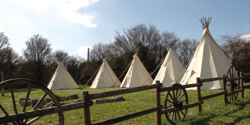 Campement de tipis